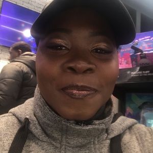 Meet your Posher, Nicholla